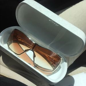 ❤️ S ❤️ O ❤️ L ❤️ D ❤️